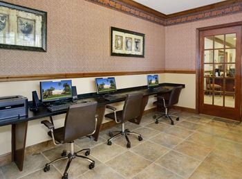 Business center1